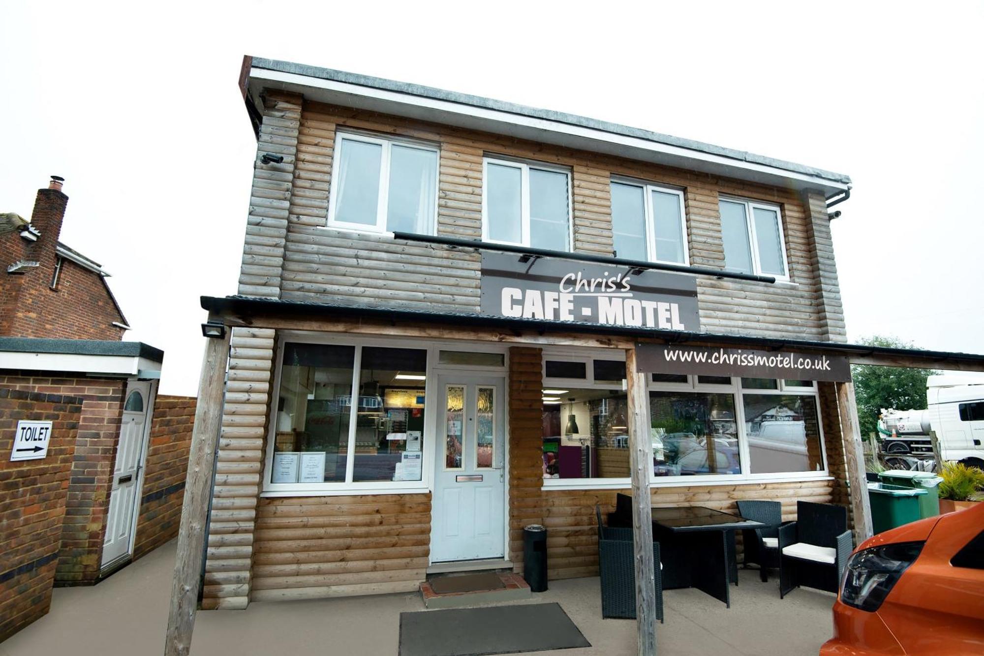 Chris'S Motel Стокенчерч Екстер'єр фото